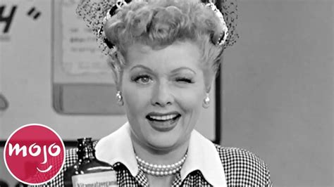 I Love Lucy: Ein Klassiker der Fernsehunterhaltung mit unvergesslichen Slapstick-Einlagen und einem Charme, der auch heute noch fesselt!